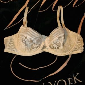 Victoria Secret Dream Angel's unlined Push up
